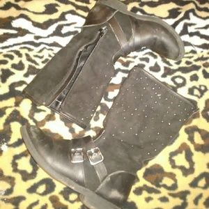 Girls boots